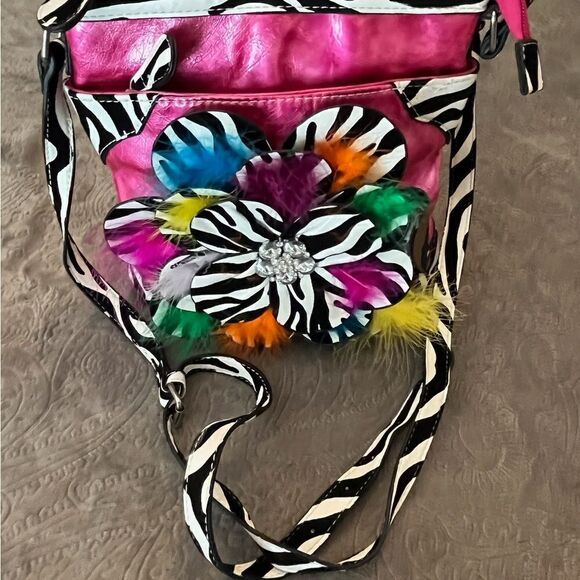 Designed by HANANEL Flowers Bloom Crossover Bag - Picture 2 of 8